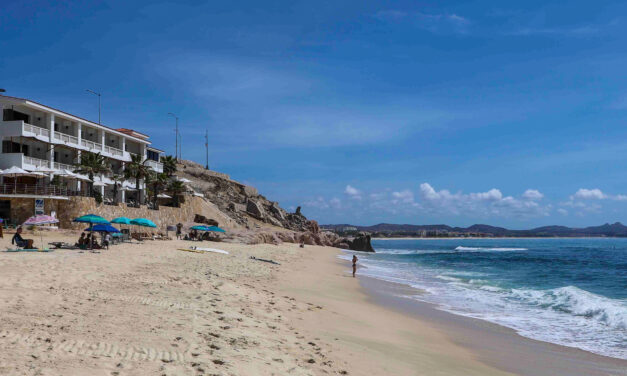 Playa Acapulquito, Los Cabos, B.C.S.