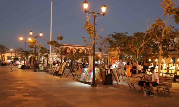 Una noche en el centro de San José del Cabo