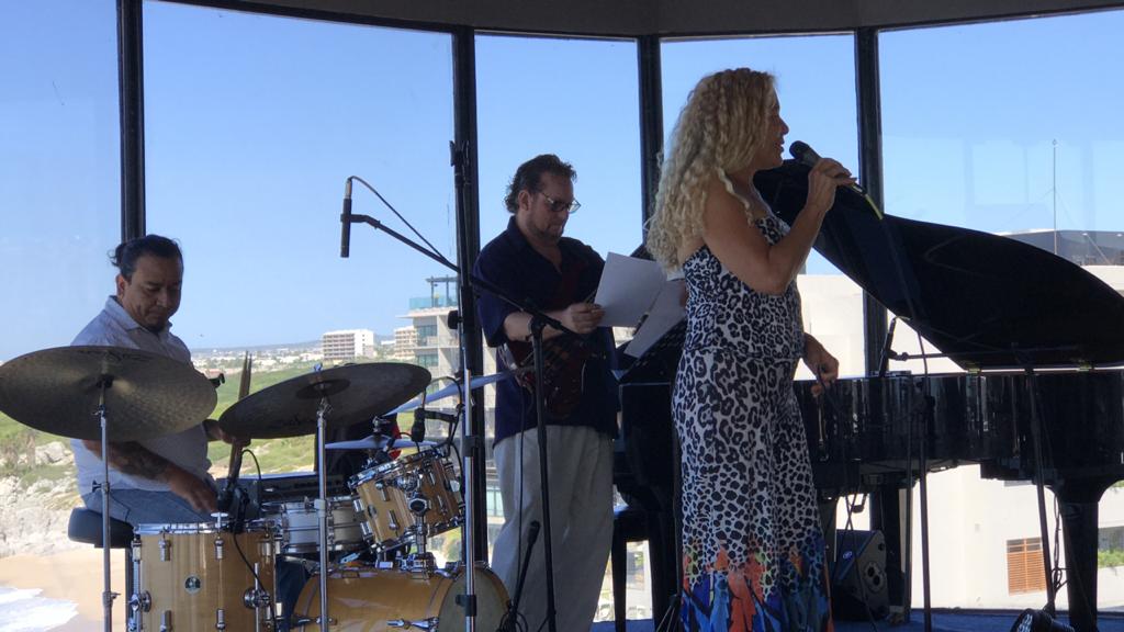 Abre sus puertas el lugar para disfrutar jazz en Los Cabos: Jazz on the Rocks at Sunset Point.