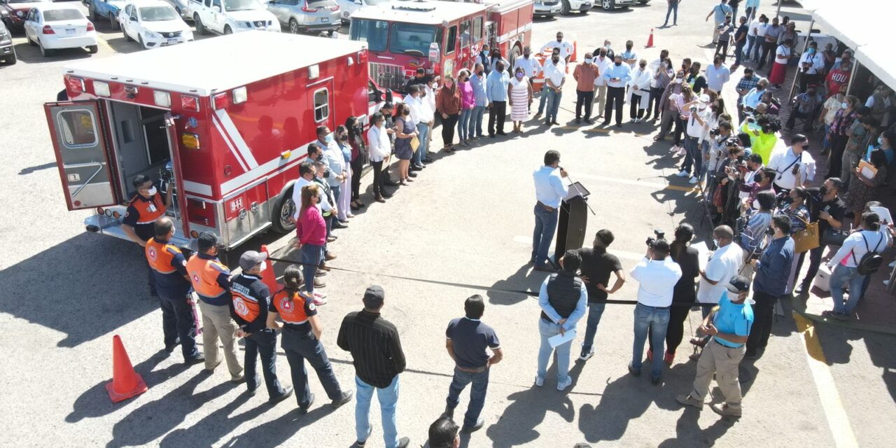 ¡Primero la seguridad! Recibe Gobierno de Los Cabos unidades de emergencia en donación por la iniciativa privada.