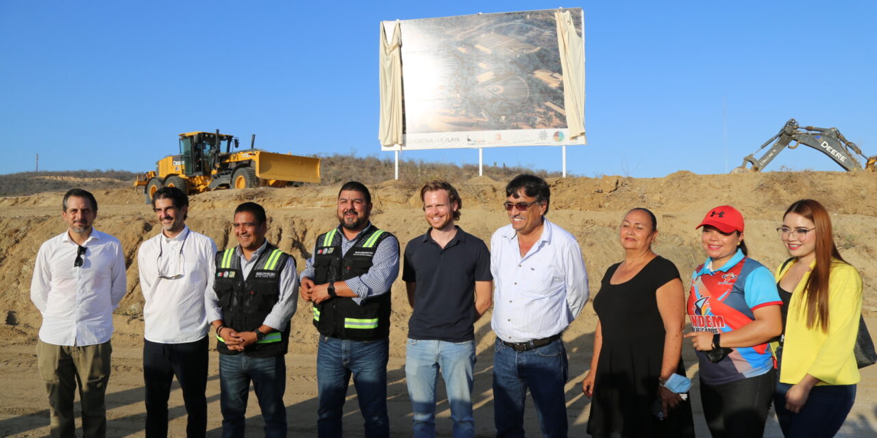 Refrenda alcalde Oscar Leggs Castro su compromiso con el deporte y habitantes de La Playa; inician las obras de construcción de la Unidad Deportiva