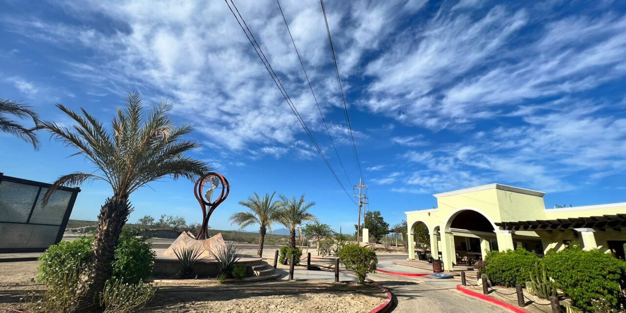 Reactiva Fomento Económico plaza comercial en el Trópico de Cáncer￼